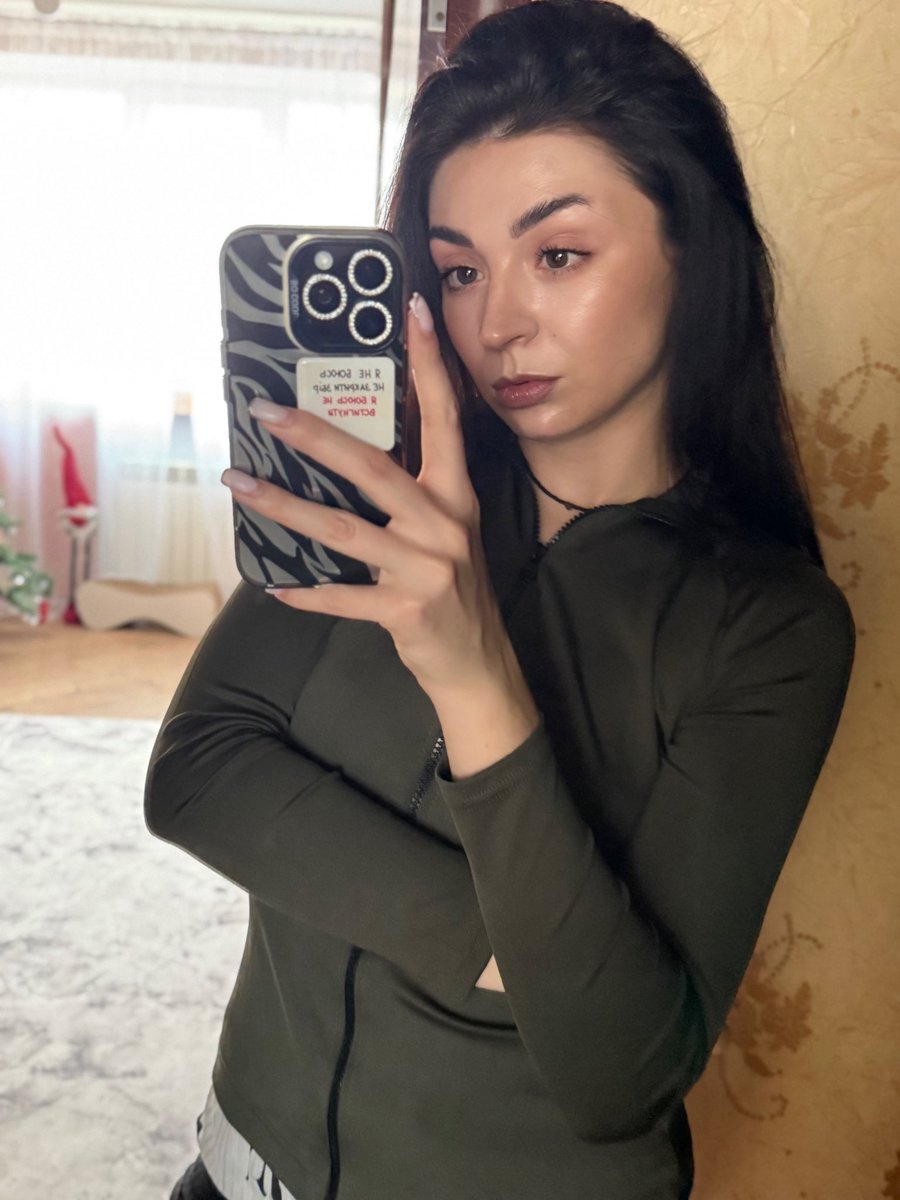 sky_dar_'s tweet image. Друзі! 
3600 і по домам 

Добийте вже 🥹

send.monobank.ua/jar/6rK8N9E4Nj