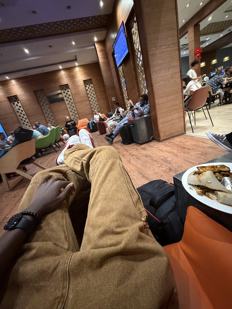 astucefx's tweet photo. Chilling in 🇪🇹 https://t.co/nykCu3zrQL