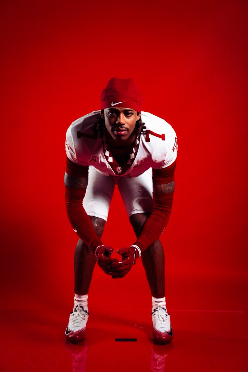 Richard Mosley III ( CB ) tweet media