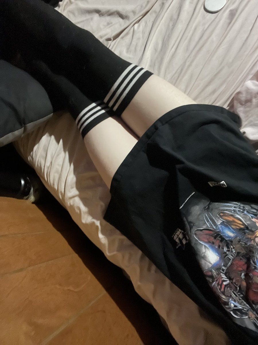 Lost_Forbidden's tweet photo. Heyyyy~ https://t.co/4Vg6GPSuub