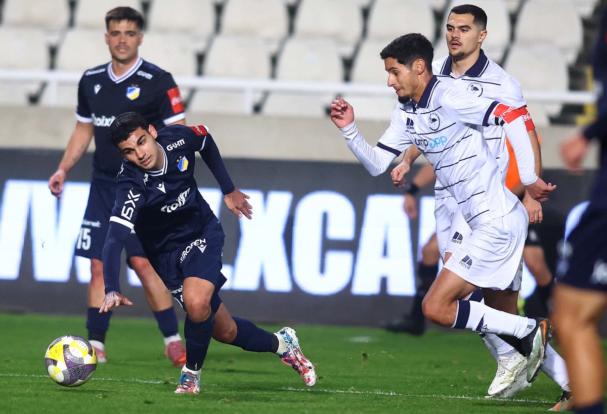 «Πέρασε… αλλά τρόμαξε - Πρόκριση με ιδρώτα και δοκάρι!»

ΒΙΝΤΕΟ ΑΓΩΝΑ: ΑΠΟΕΛ 1-0 ΑΠΕΑ, Coca Cola Cup 
 apoelgroup.com/2026/01/1-0-co… 

#APOvAPEA .