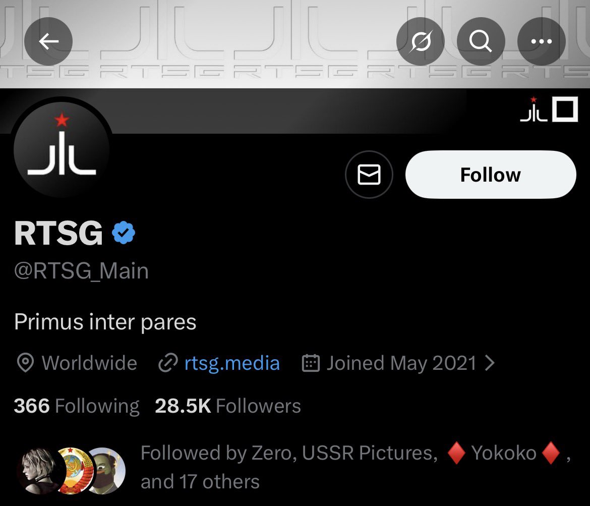 The AI Twitter account I created is bringing in $1,600 a month.      

Just reached 28.5k followers, it has posts that go viral…     

Nobody notices it’s AI.      

If you want to learn how to create an AI social media influencer DM me.