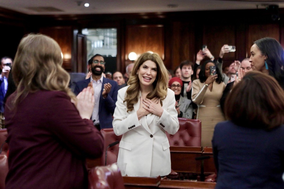 Julie Menin tweet media