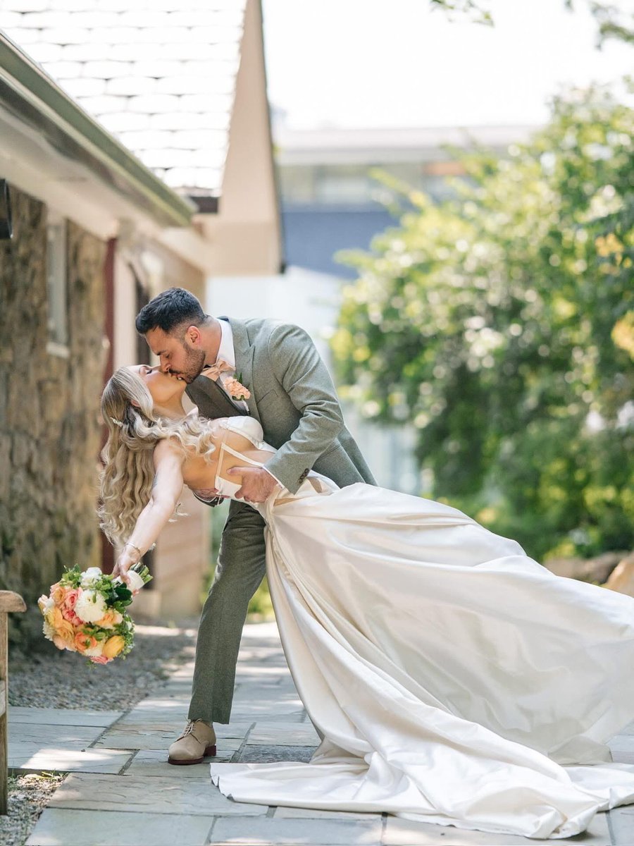 Mike Ess tweet media