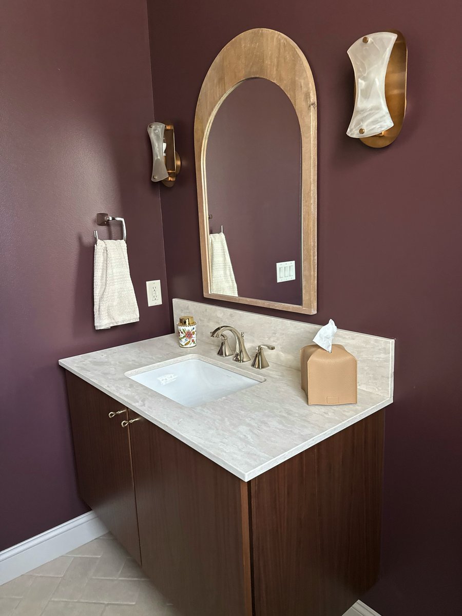 CECTOPS's tweet photo. Bathroom Transformation✨

With our seamless Template to Install process, we handle everything—so your bathroom upgrade feels effortless from start to finish!

👉 Visit one of our Midwest showrooms or schedule your consultation today.

#CuttingEdgeCountertops #WeveGotYouCovered™ https://t.co/yw1GsSXRN3