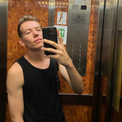 lioha_maib's tweet photo. #NuevaFotoDePerfil https://t.co/FH6OnruD91