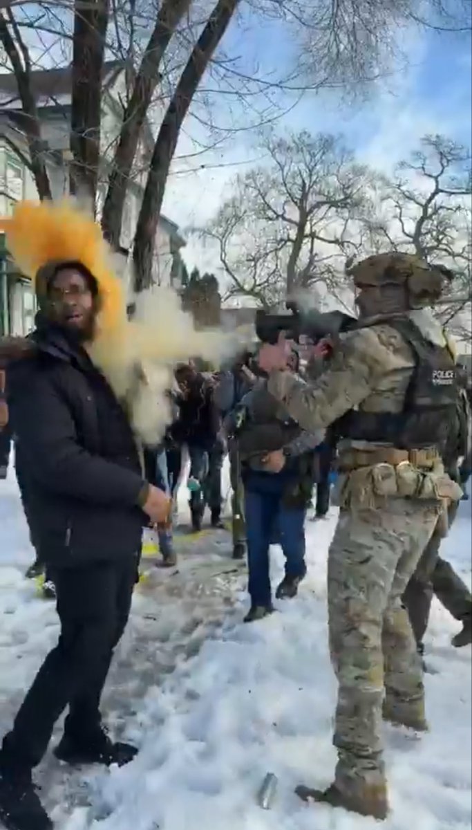 TurtleAce1's tweet image. 🤣