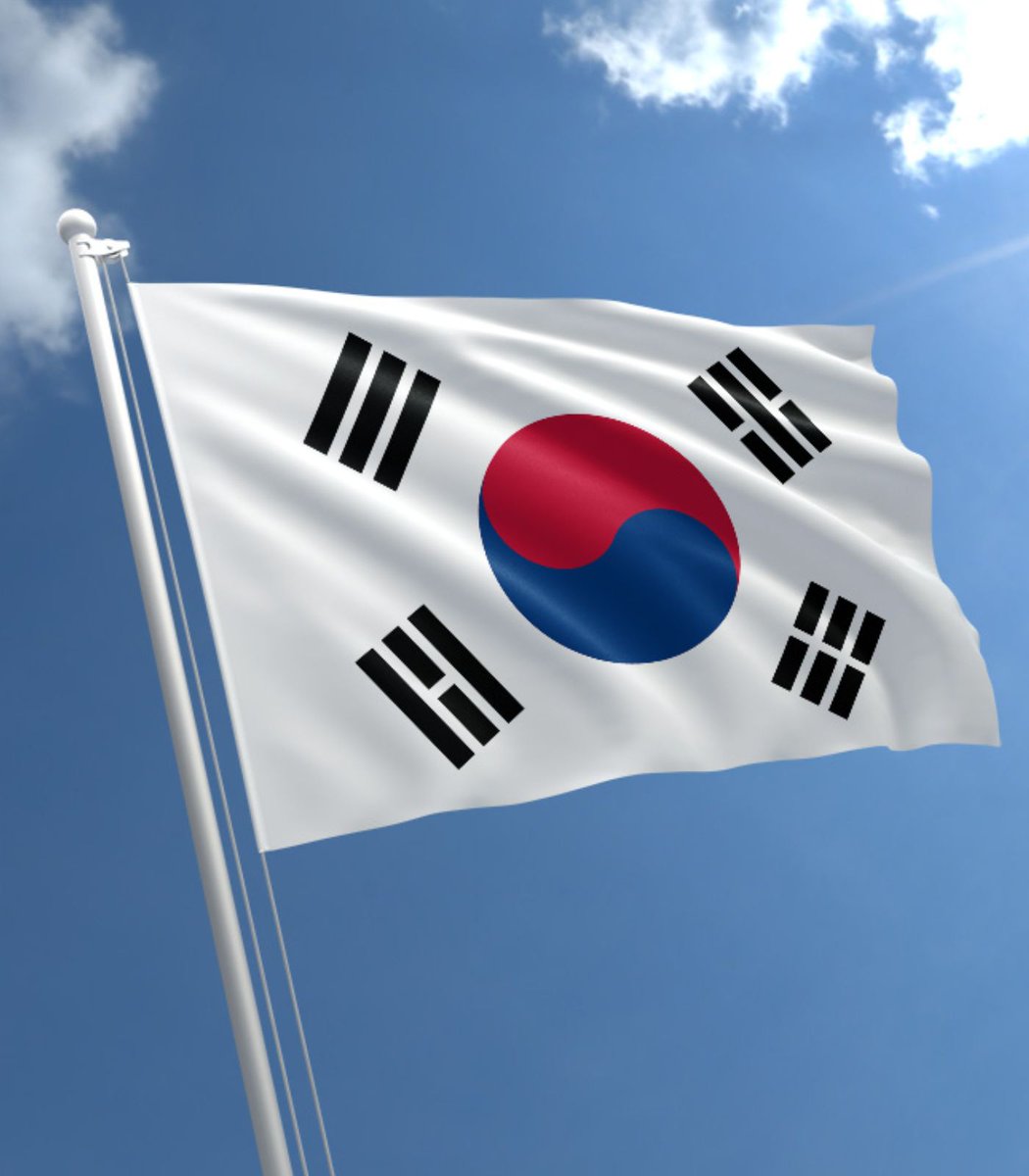 Dexerto's tweet image. Solo Leveling: Ragnarok will go on indefinite hiatus as the artist Jin begins his mandatory military service in South Korea