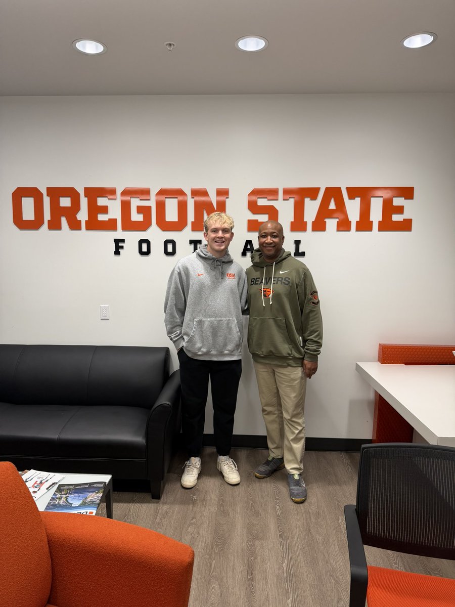 lukesanford9's tweet image. Committed! Thank you Oregon State, Ready to get to work. GO BEAVS 🦫
@RickyBrumfield @KICKNATION