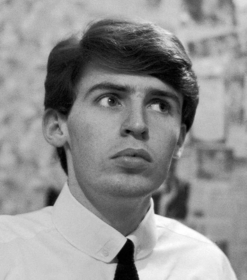 beatlesmuseum_'s tweet photo. Everyone at the Liverpool Beatles Museum- Mathew Street and 50 yards from the Cavern Club (NOT the Albert Dock) ๐ would like to wish Liverpool Legend Mike McCartney a very happy birthday. #liverpoollegendshalloffame #MikeMcCartney #Liverpoolbeatlesmuseum #mathewstreet #Liverpool https://t.co/tykRlUp26n