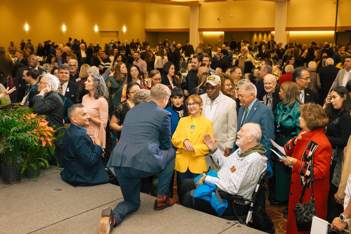 Mayor Tim Keller tweet media