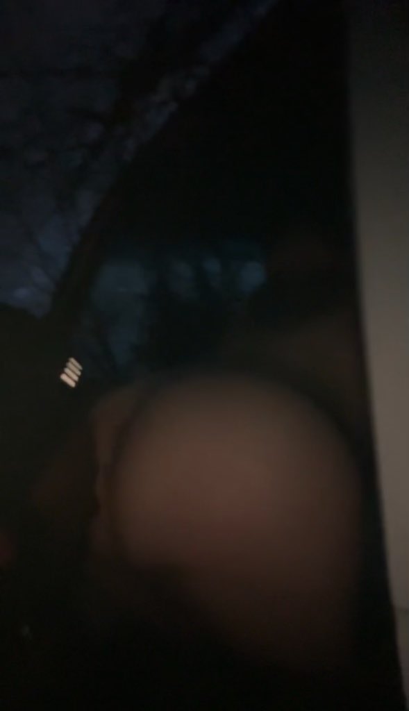 dl 🥷🏿 drove an hour away just to get a taste of this big butt 😋 #gay #bigbooty #fatbutt #dl #nsfw if I get enough likes n rts I’ll post the vid.