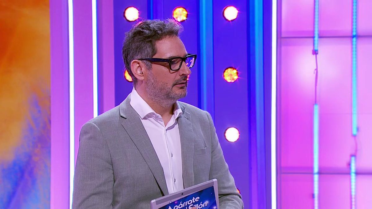 Agárrate al sillón tweet media