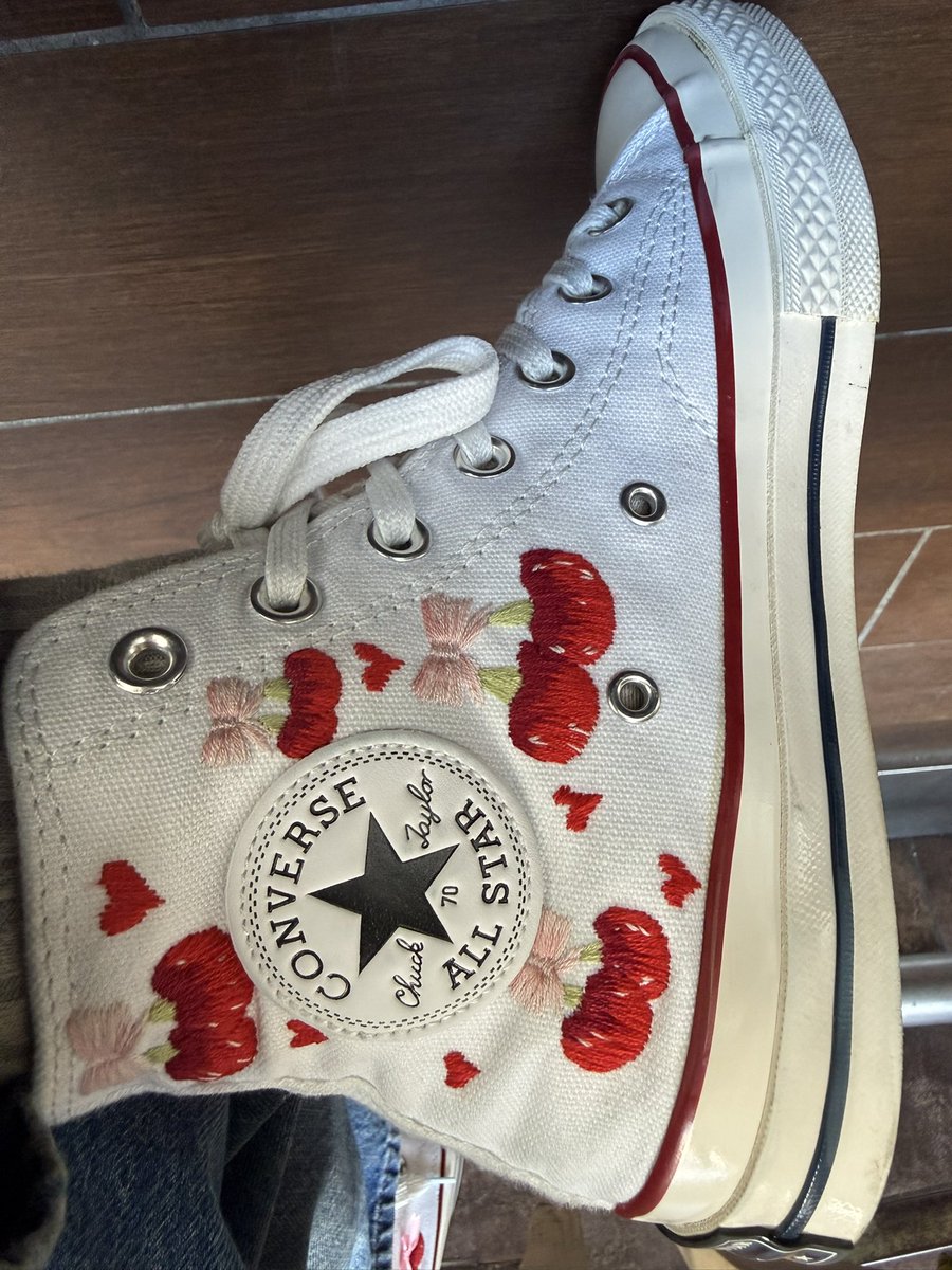 Ms. Tomorrow tweet media