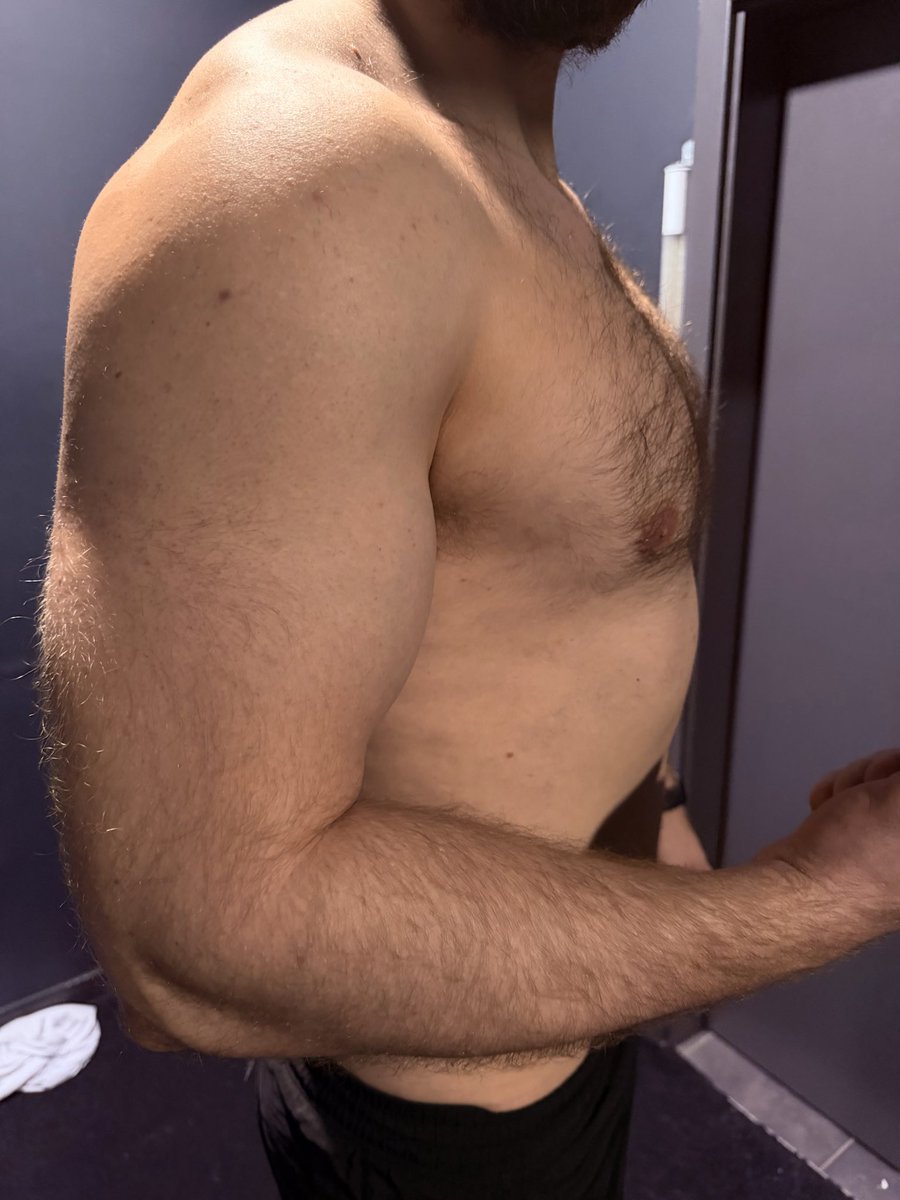 BigMrMax's tweet photo. Here to spread positivity and minor delusion. 😉 https://t.co/YlR9TleYXl