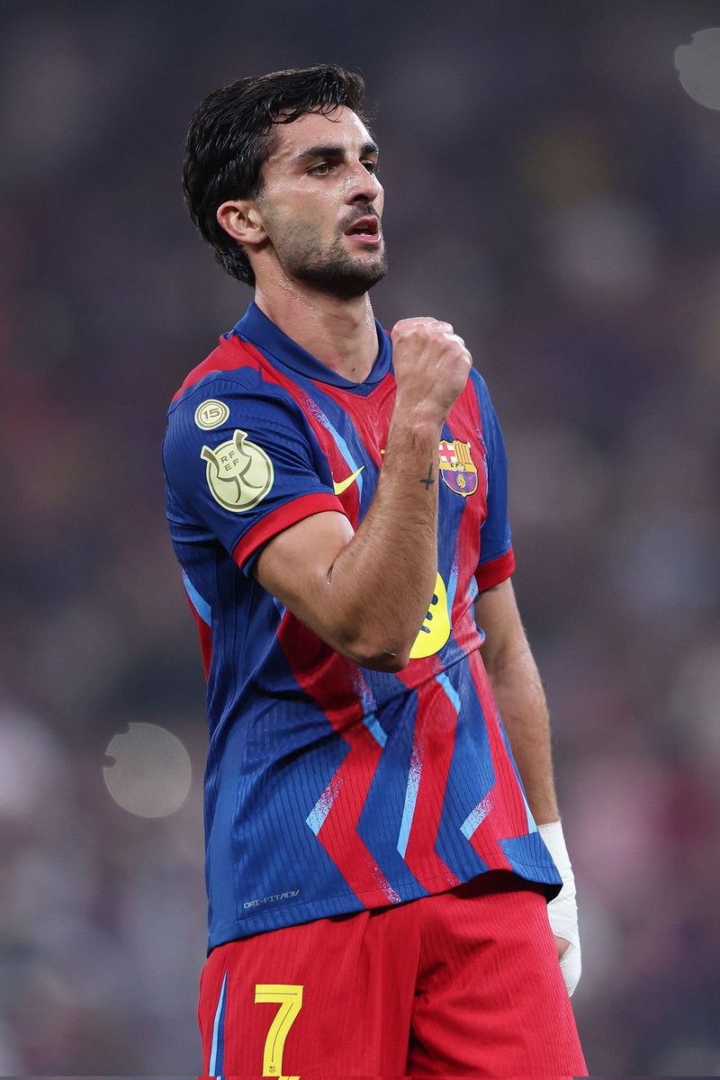 Barzaboy's tweet image. 🦈