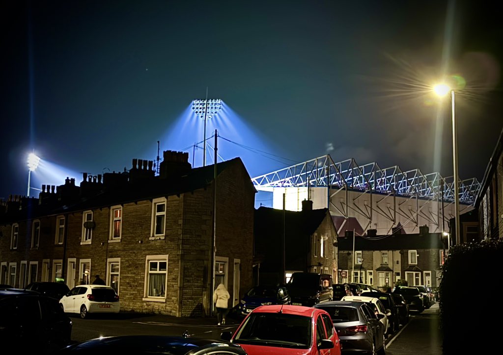 No matter how poor we’ve been this season, the approach to Turf Moor is always special. 

This place is the heartbeat of the town; our town, our Turf!

Up the Clarets

#twitterclarets 
#burnleyfc