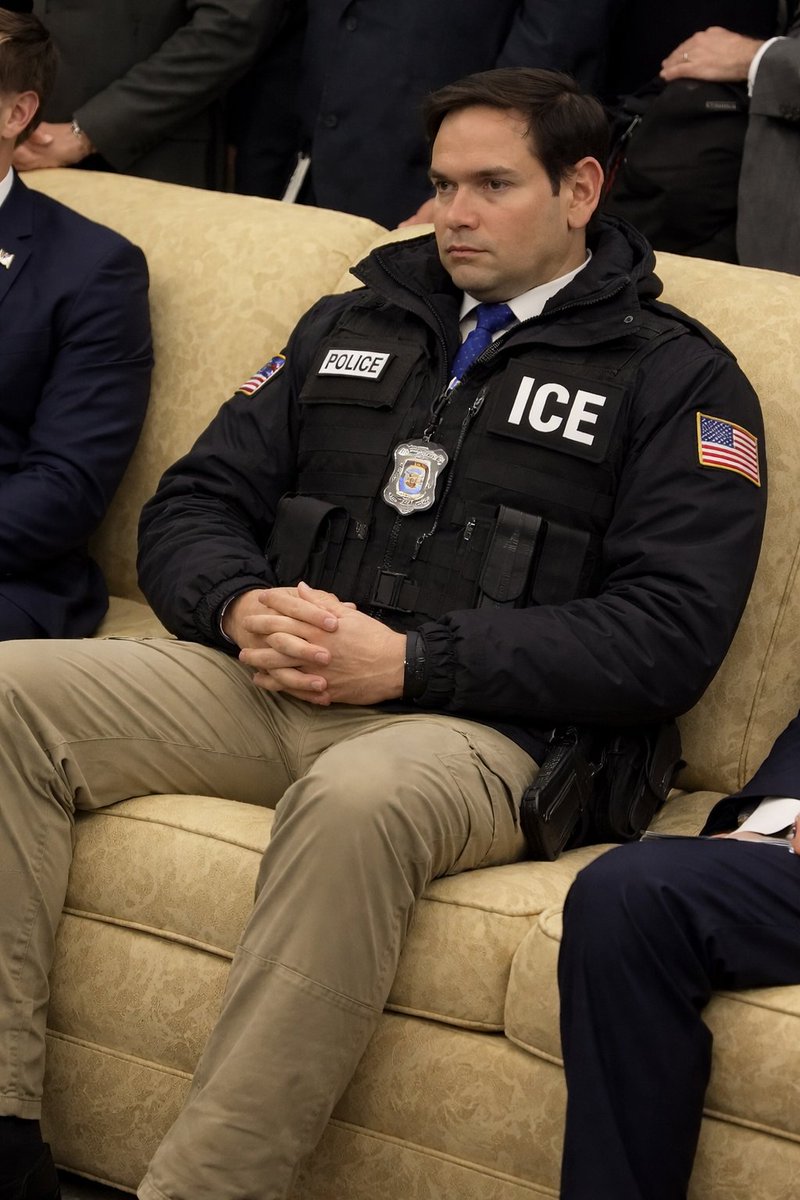 HandleItMRubio's tweet photo. @SpeakerPelosi https://t.co/zA3pynj7SF