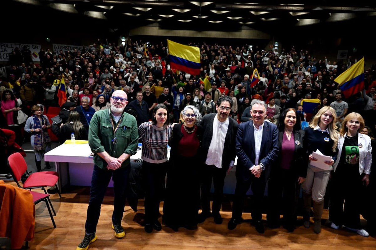 IvanCepedaCast's tweet photo. ¡GRACIAS, COMPATRIOTAS EN ESPAÑA! https://t.co/fmKJxJFroV