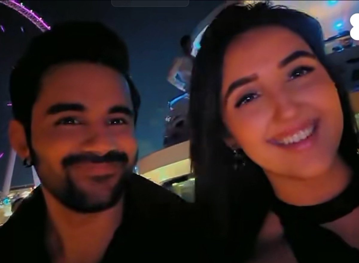 Who wants to see Dubai view when we have got these 2 ❤️‍🔥
#Abhinoor🧿🤍