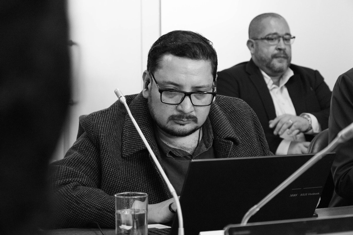 👉 Ley para la aplicación de #Eutanasia 

Hoy en la Comisión de #Salud de la <a href="/AsambleaEcuador/">Asamblea Nacional</a>, mediante 2 sesiones, debatimos sobre el proyecto de #ley que regula los procedimientos Eutanásicos.

Recibimos a los representantes del <a href="/Salud_Ec/">Ministerio de Salud Pública 🇪🇨</a>, <a href="/FinanzasEc/">Economía Finanzas Ec</a>, <a href="/IESSec/">IESS</a> <a href="/Arcsa_Ec/">Arcsa Ecuador</a> y