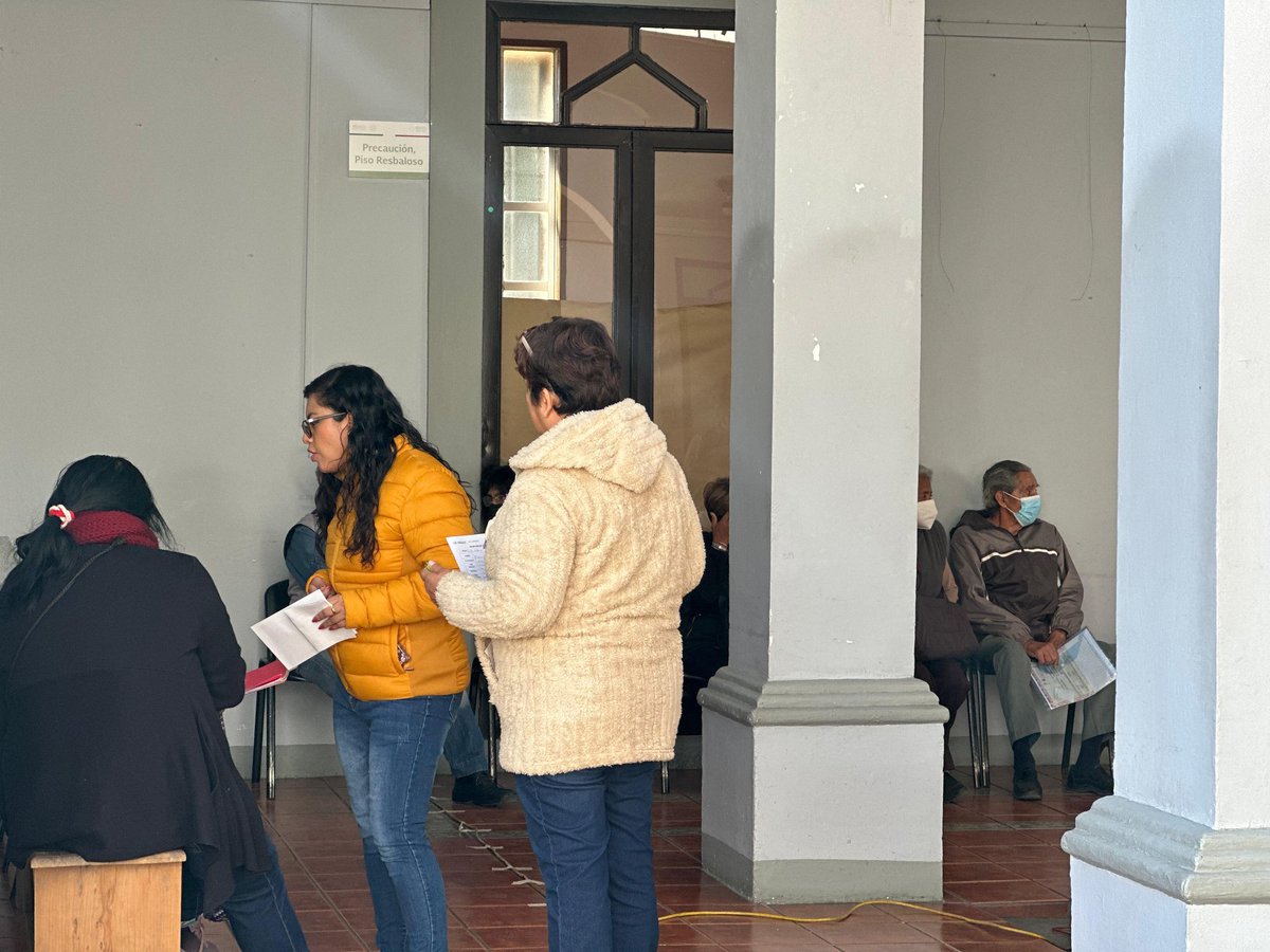 IsssteOaxaca_'s tweet photo. 1/2 💫 Con gran afluencia, iniciamos la 2️⃣ etapa de la entrega de credenciales de vigencia permanente a jubilados y pensionados, que busca acreditar a la población adulta para un acceso más eficiente a los servicios y prestaciones que brinda este Instituto. 🤝 https://t.co/fQbo0IUzOP