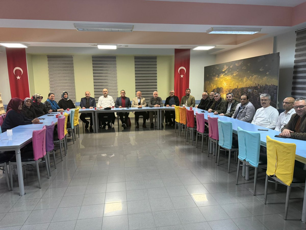 SYazgac's tweet photo. 📍2026 Yılının İlk Aşağı Dudullu  Mahallemizin Fedakar Dava ve yol Arkadaşlarımızla Haftalık  Olağan Toplantımızı Gerçekleştirdik Hayırlara Vesile olsun İnşaallah @cetinkaya_salim https://t.co/W6FL1DdPQK