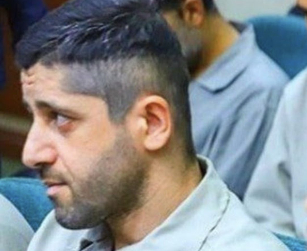 Lostcoder07's tweet image. فقط جای رفیقایی که نیستن خالیه ❤️
#جاویدشاه