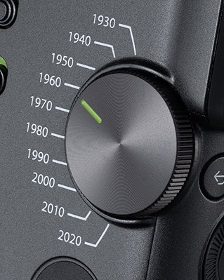 Fujifilm acaba de lanzar una nueva cámara que te permite tomar fotos como si fuera cualquier decada desde 1930 a 2020.