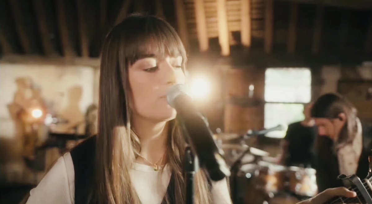 Clara Luciani Fandom tweet media