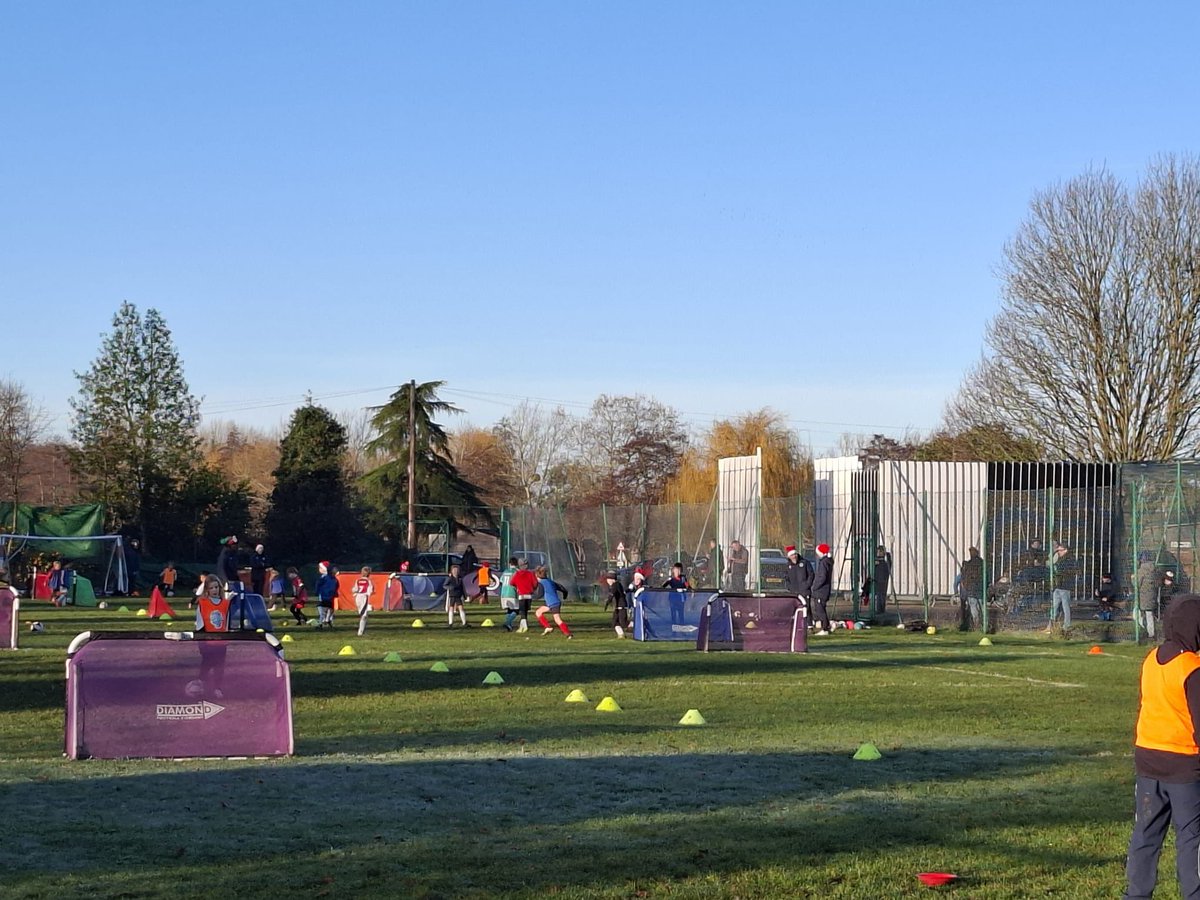 Met Police Youth FC tweet media