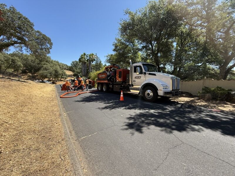 TheHylanGroup's tweet photo. Our West Region crews are micro-trenching across Northern California for a national telecom provider, accelerating fiber expansion with speed, precision, and efficiency.
 
Strategic construction. Scalable infrastructure. Built to support the networks of tomorrow. https://t.co/fIidLiF62i
