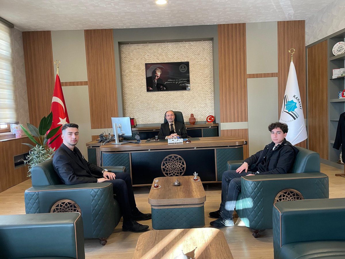 İl Yeni Seçmen Teşkilat Başkanımız <a href="/theturkmen7/">Ömer Faruk Türkmen ®</a> ile birlikte, 

Eğitim Bir-Sen Konya Şube Başkanı Sn. Nazif KARLIER’i,

Meram İlçe Milli Eğitim Müdürü Sn. Mustafa KOCA’yı,

Karatay İlçe Milli Eğitim Müdürü Sn. Turan KAYACILAR’ı ziyaret ettik. 

#yenisecmenkonya 💚