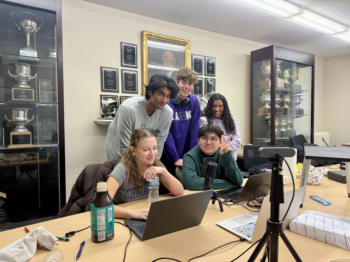 Northwestern Debate tweet media