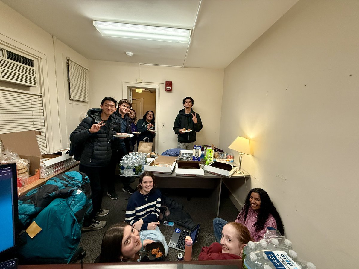 Northwestern Debate tweet media