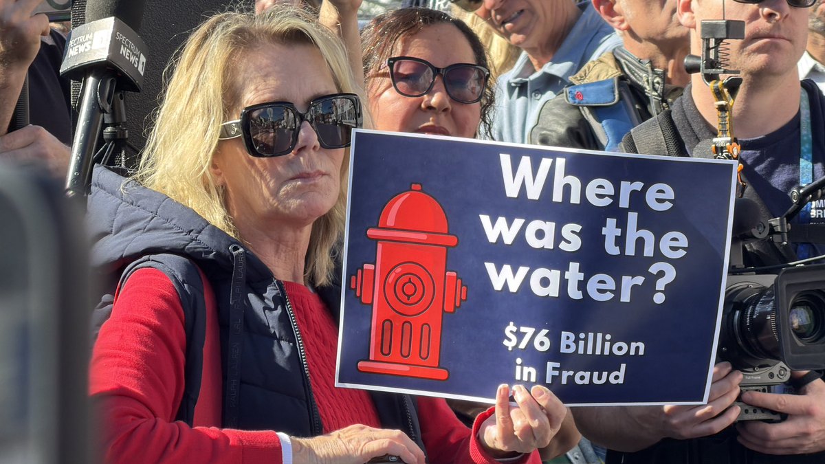 Austin Dave tweet media