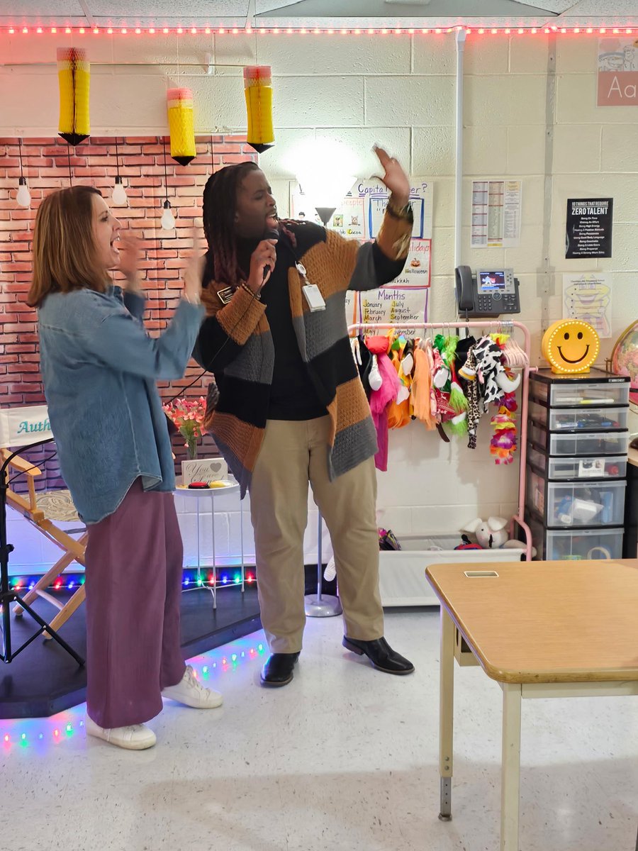 CheathamHillES's tweet image. Nothing better than a room full of students singing Happy Birthday to Assistant Principal Mr. Perkins… and of course, he joined right in! 💙🎂 These are the moments that matter.

@mrperk101 @fakfamily 
#CHESchampions
