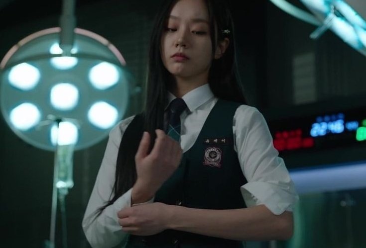 yesdramatic's tweet image. simplesmente nunca serei capaz de superar a hyeri como yoo jaeyi NUNCA MESMO