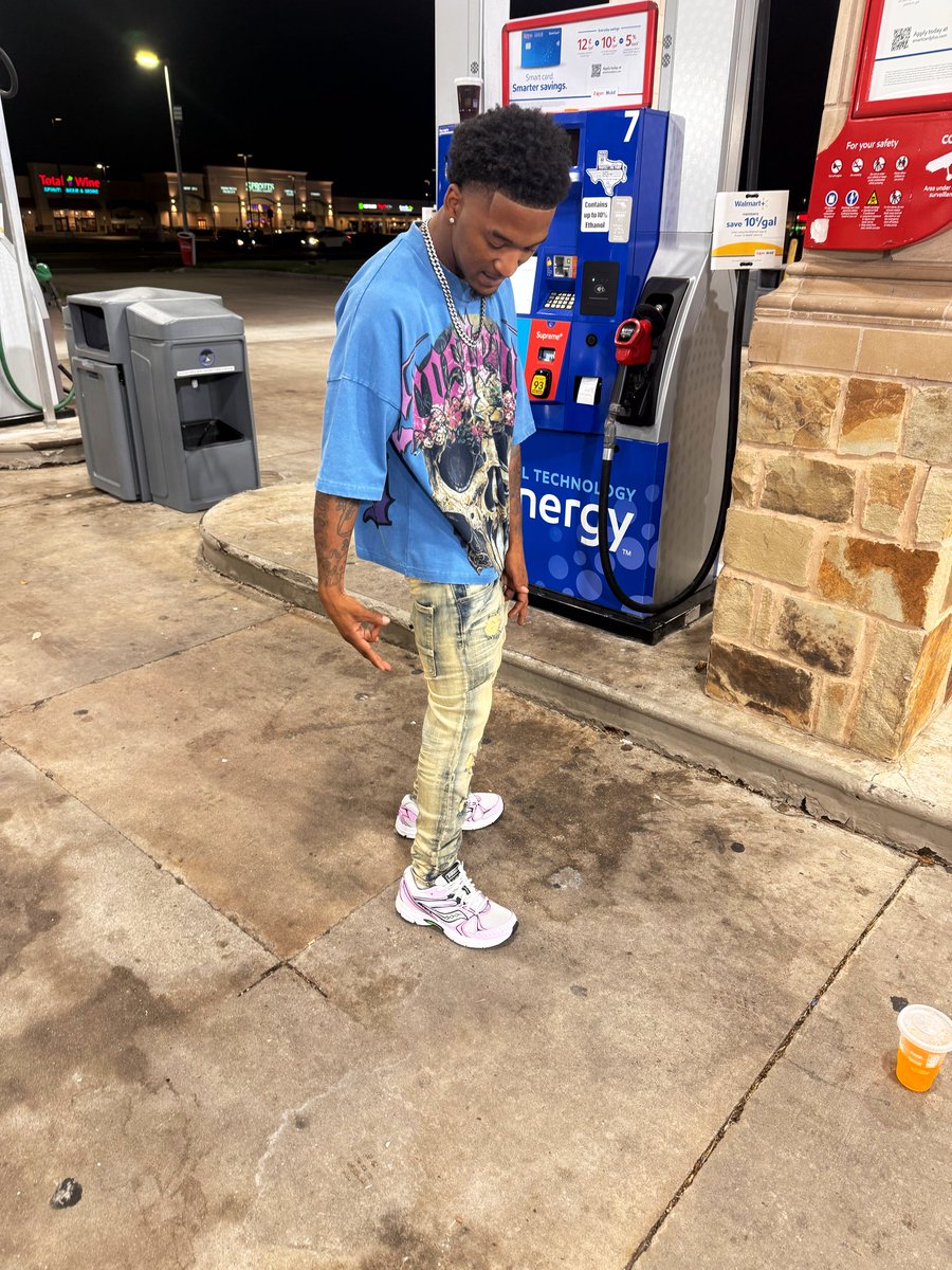 ….💂🏽‍♂️