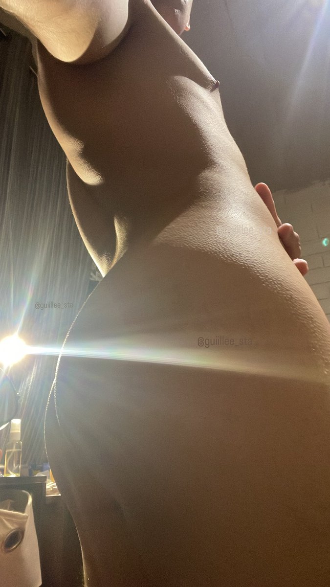 Guiillee_sta's tweet photo. aprovechando la luz🙇🏻‍♂️ https://t.co/QMr3uISCNk