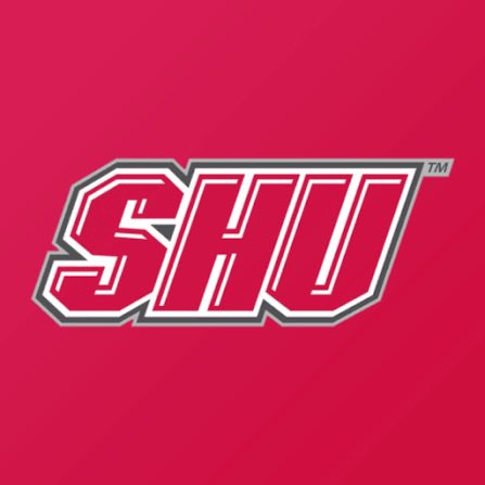 Blessed to receive a division scholarship to Sacred Heart University!!!
<a href="/CoachBumpRBU/">Antonio Bumpers</a> <a href="/coachhaynes711/">Coach LeVon Haynes</a> <a href="/BaizCoach/">@coach_baiz</a> <a href="/Coach_Gomes/">Ryan Gomes</a> <a href="/JUCOFFrenzy/">JUCO Football Frenzy</a> <a href="/LinemenWinGames/">LWG</a>