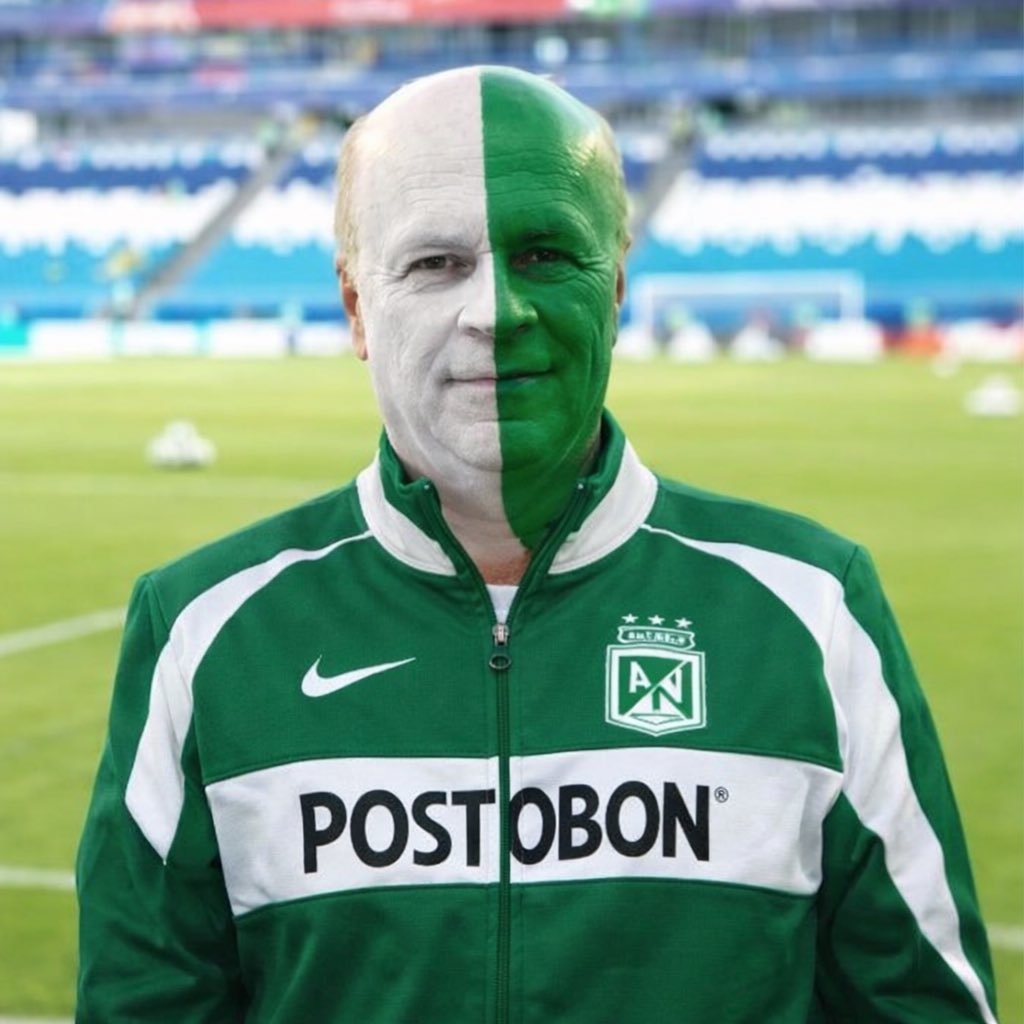 ProfeOchoaUribe's tweet image. NO los queremos en BOGOTÁ 

NO son bienvenidos a nuestra ciudad 

MALAS personas, LAMECULOS de la OAL y POCO profesionales. 

Hincha de Millonarios: Estos nefastos personajes siempre van a buscar hacerle daño al club, nunca lo olviden. 

NO los consuman y muéstrenles su ODIO.