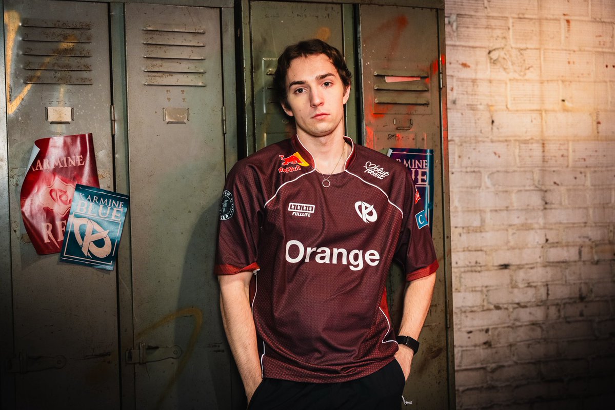 Busio's tweet image. joined @KarmineCorp à très vite ;)