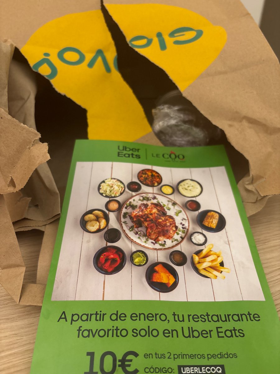 Publicidad de <a href="/ubereats_es/">Uber Eats España</a> en un pedido de <a href="/Glovo_ES/">Glovo</a>… no se cómo de kosher es esto, pero me parece un poco sucio! Haced algo <a href="/glovo/">Glovo</a>!