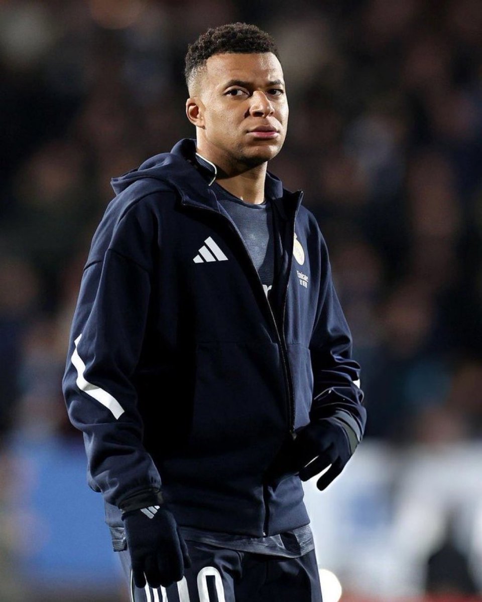 trunksRM's tweet image. El único que destroza al FC Barcelona clásico tras clásico por si solo. Honor.