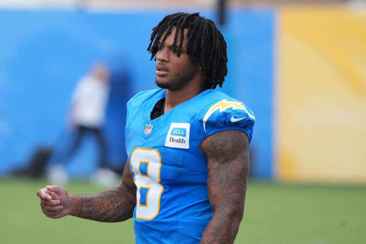 ChargersWorld tweet media