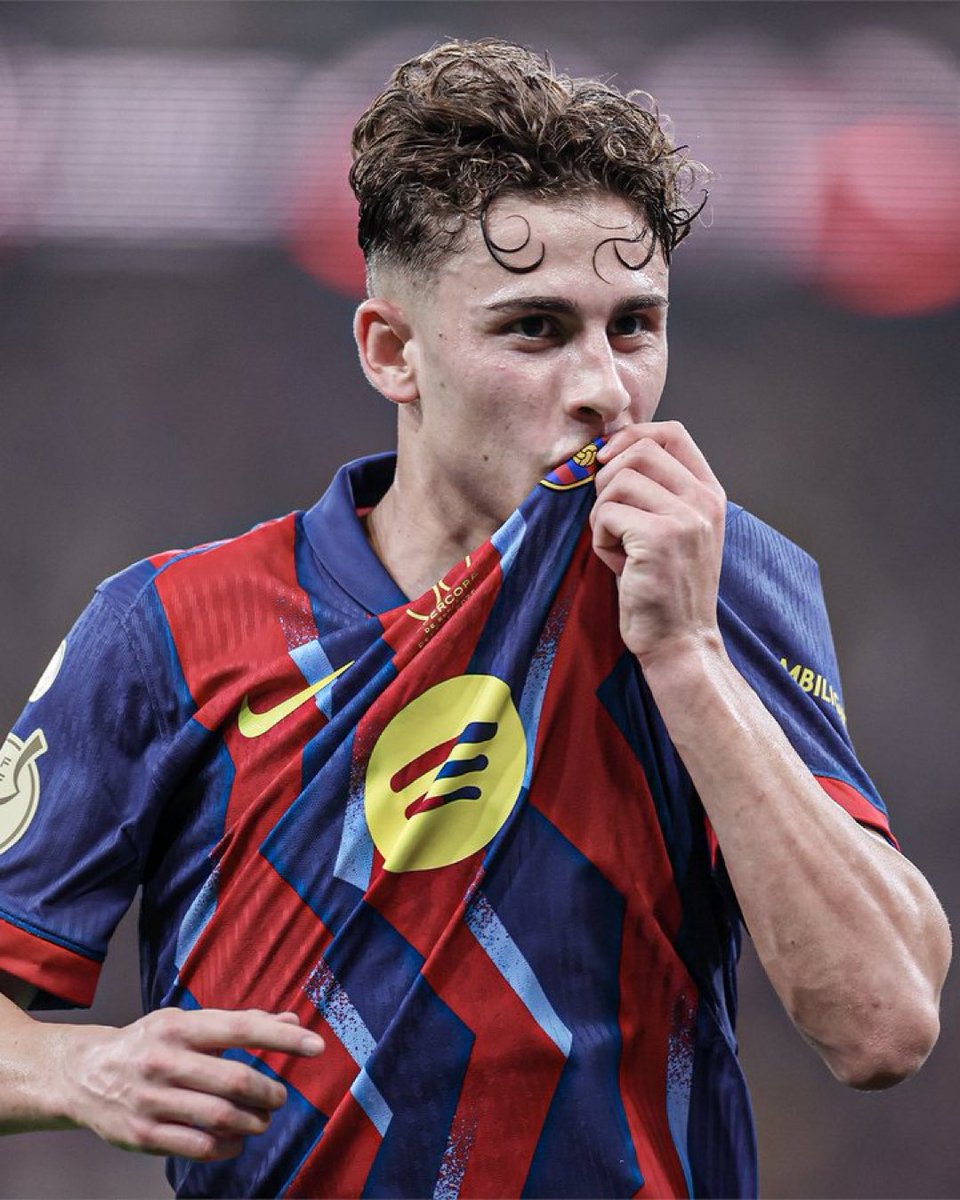 FCB World tweet media