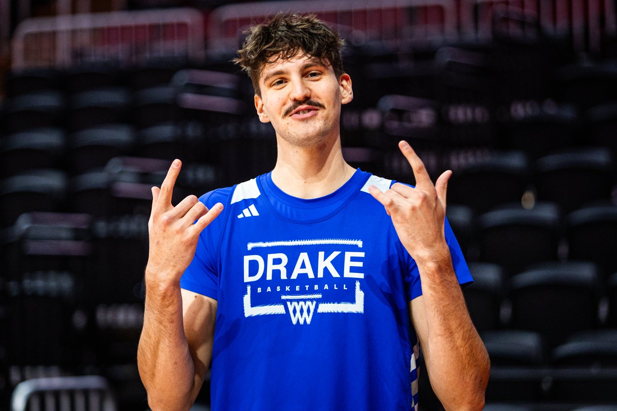 Drake Basketball tweet media