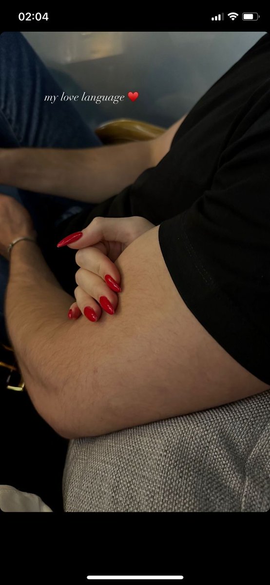 𝐒𝐜𝐫𝐨𝐥𝐥 𝐩𝐢𝐜𝐬 (@scrollpics) on Twitter photo 