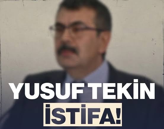 ALLAHIMyeterYA's tweet photo. Senden korkmuyorum, artık istifa et. Senden nefret ediyorum emek ve öğretmen düşmanı! Hakkımı helal etmiyorum sana! Türkiye derecesi yaptım senin saçma sapan politikaların yüzünden mağdurum. Hakkım haramdır. @Yusuf__Tekin
#YusufTekinİstifa https://t.co/kxCTdoepHl